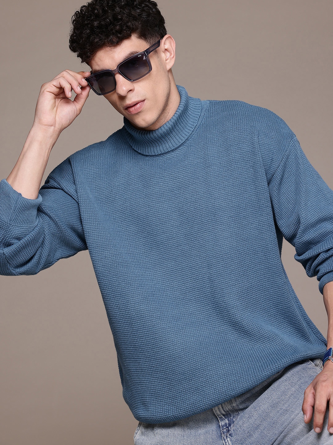 

The Roadster Lifestyle Co. Turtle Neck Pullover, Blue