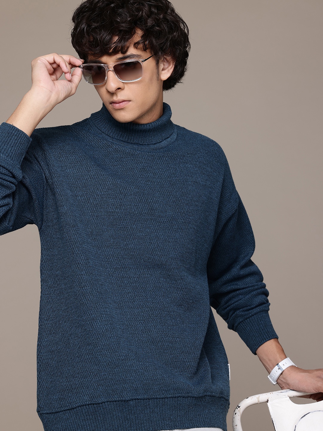 

The Roadster Lifestyle Co. Textured Turtle Neck Drop-Shoulder Sleeves Pullover, Blue