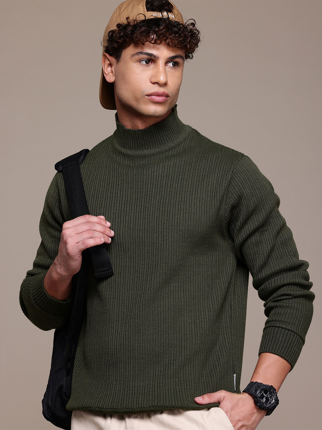 

The Roadster Lifestyle Co. Turtle Neck Pullover, Olive