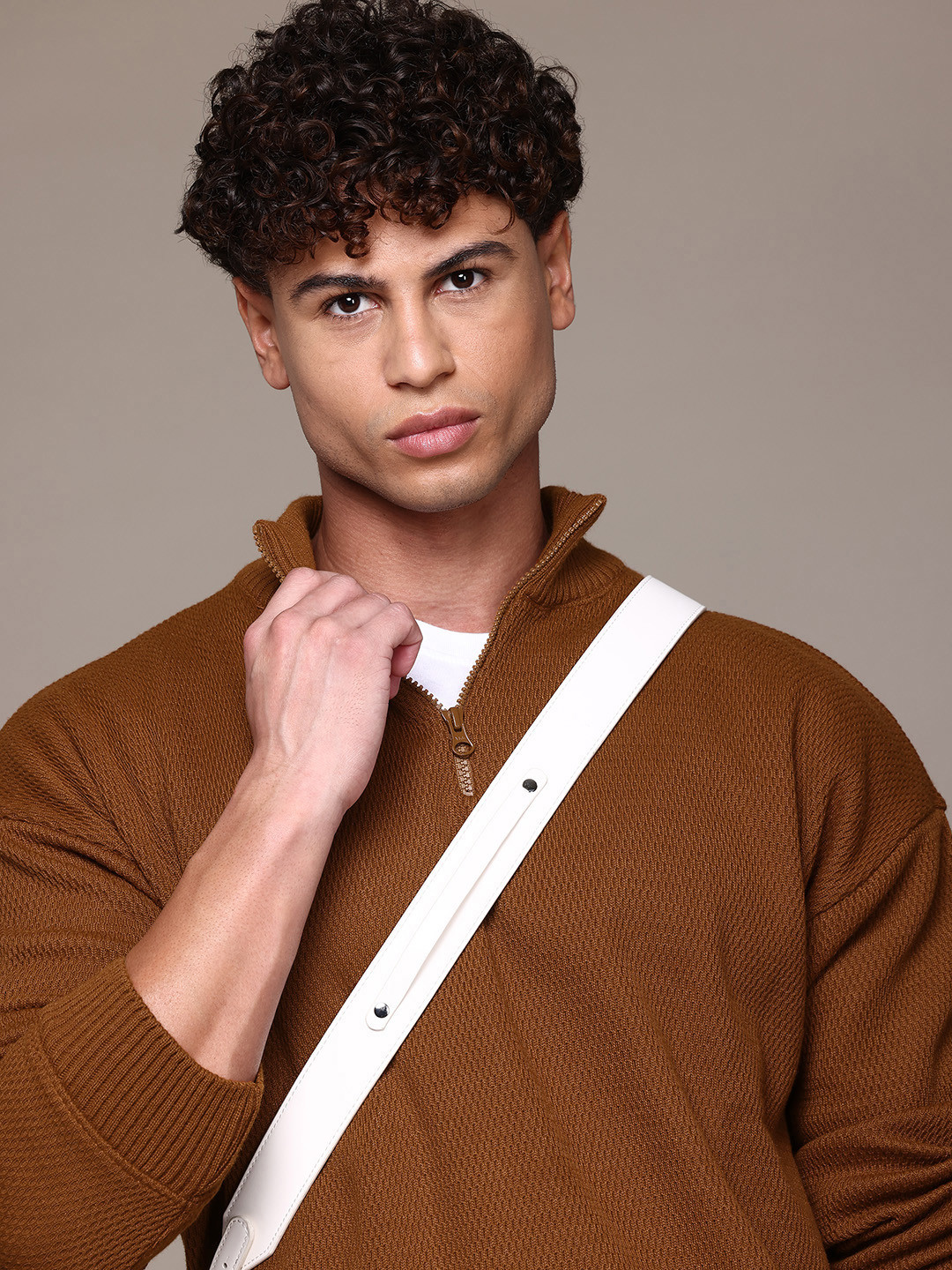 

The Roadster Lifestyle Co. Textured Pullover Sweater, Brown