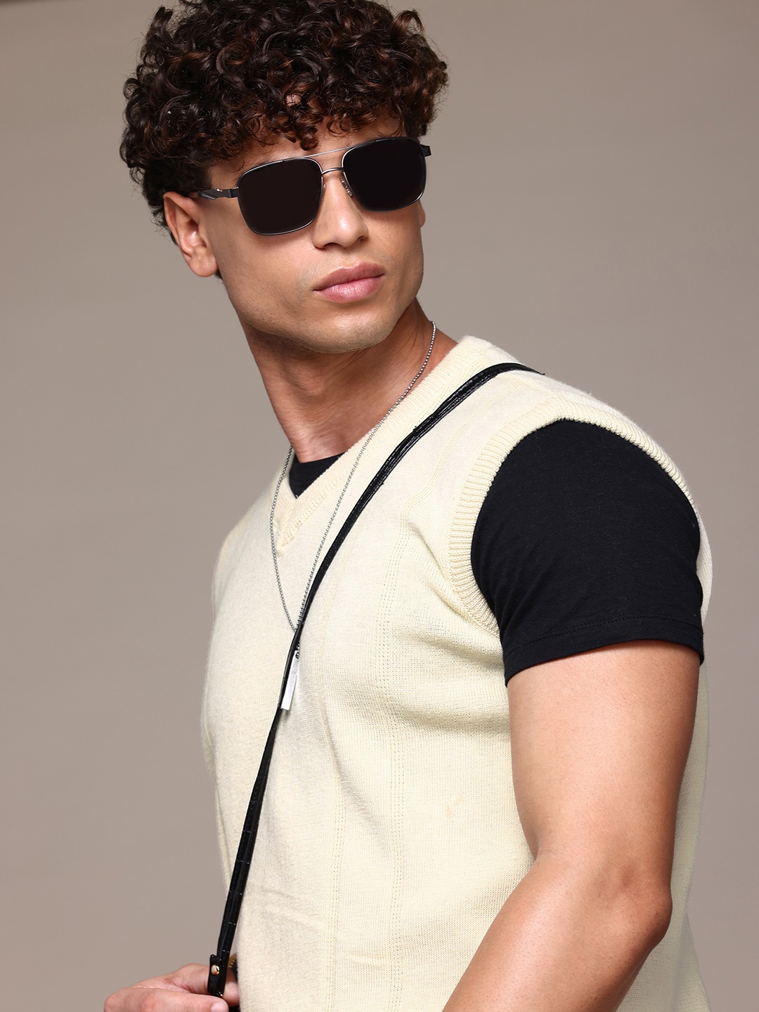 

The Roadster Lifestyle Co. Textured Sweater Vest, Cream