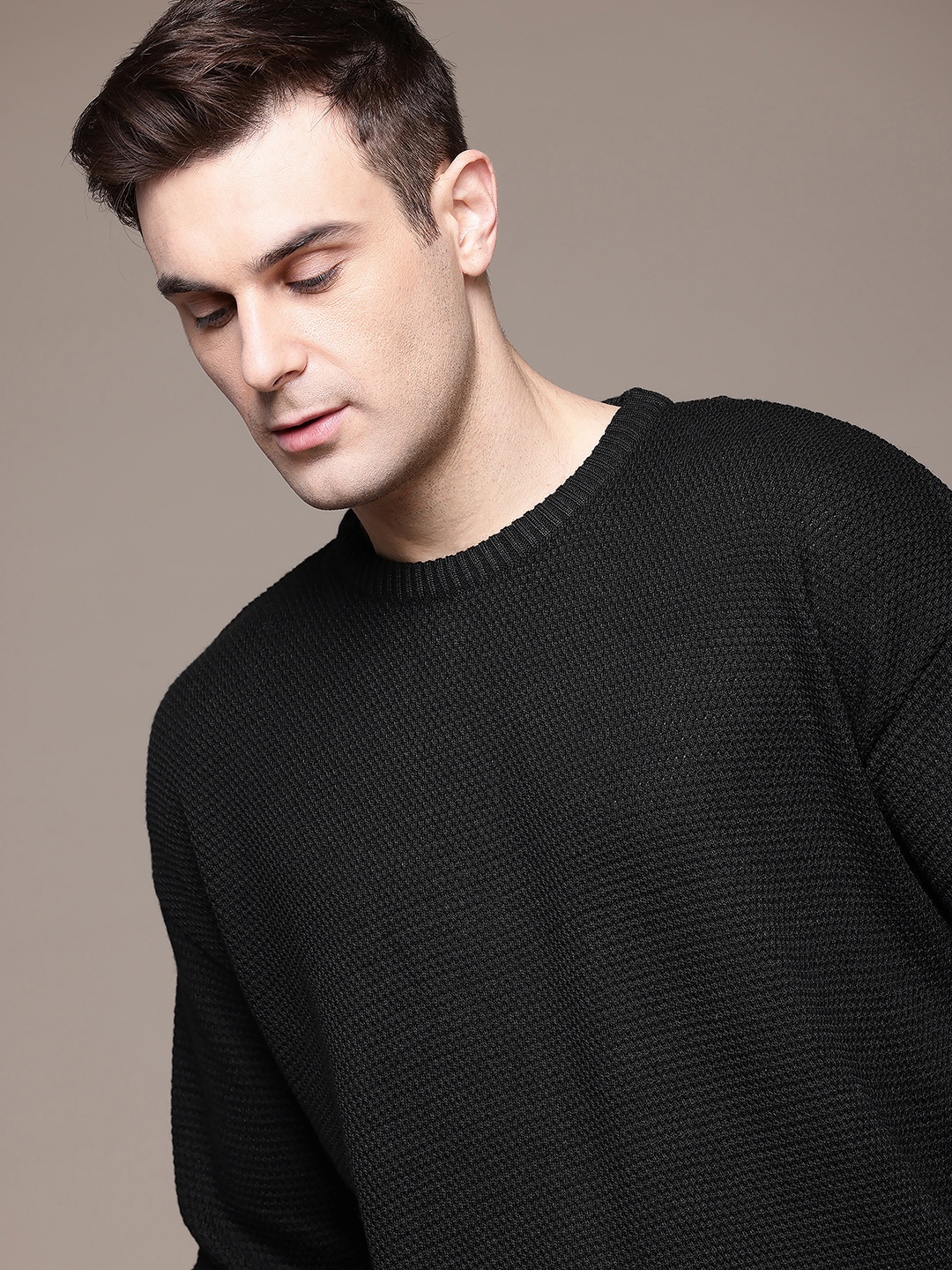 

The Roadster Lifestyle Co. Men Pullover, Black