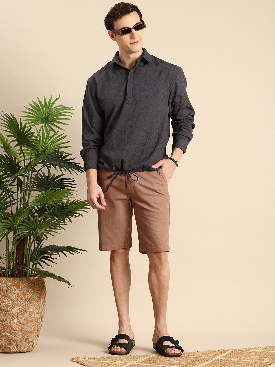 

Mast & Harbour Textured Tie Up Detailing Opaque Casual Shirt, Grey