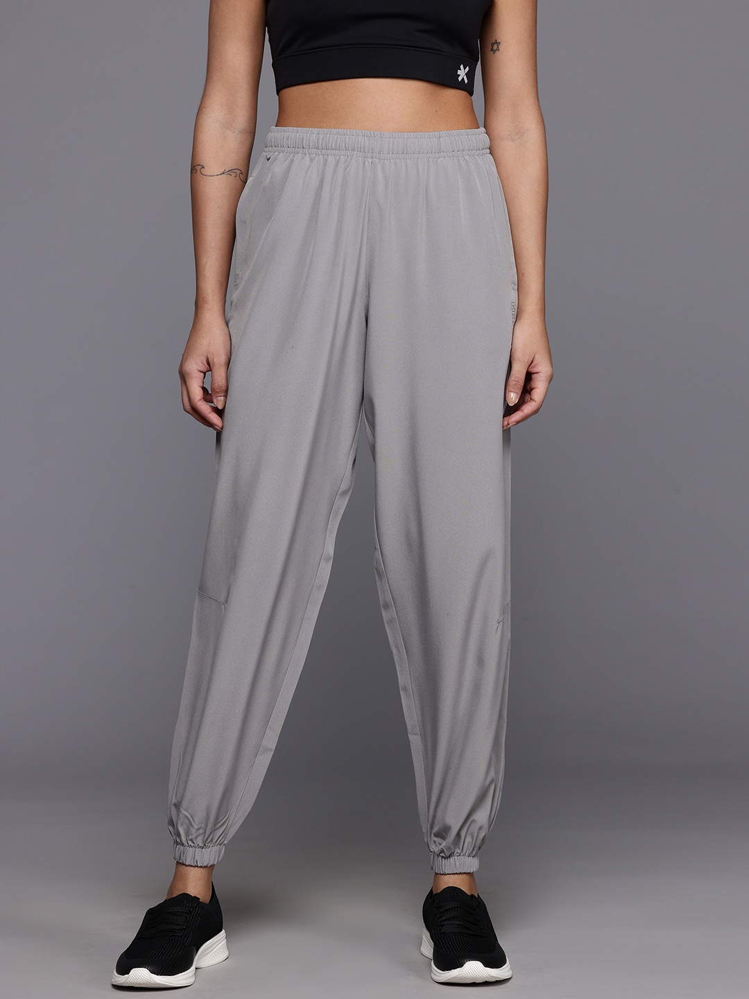 

HRX by Hrithik Roshan Women Rapid-Dry Running Joggers, Grey