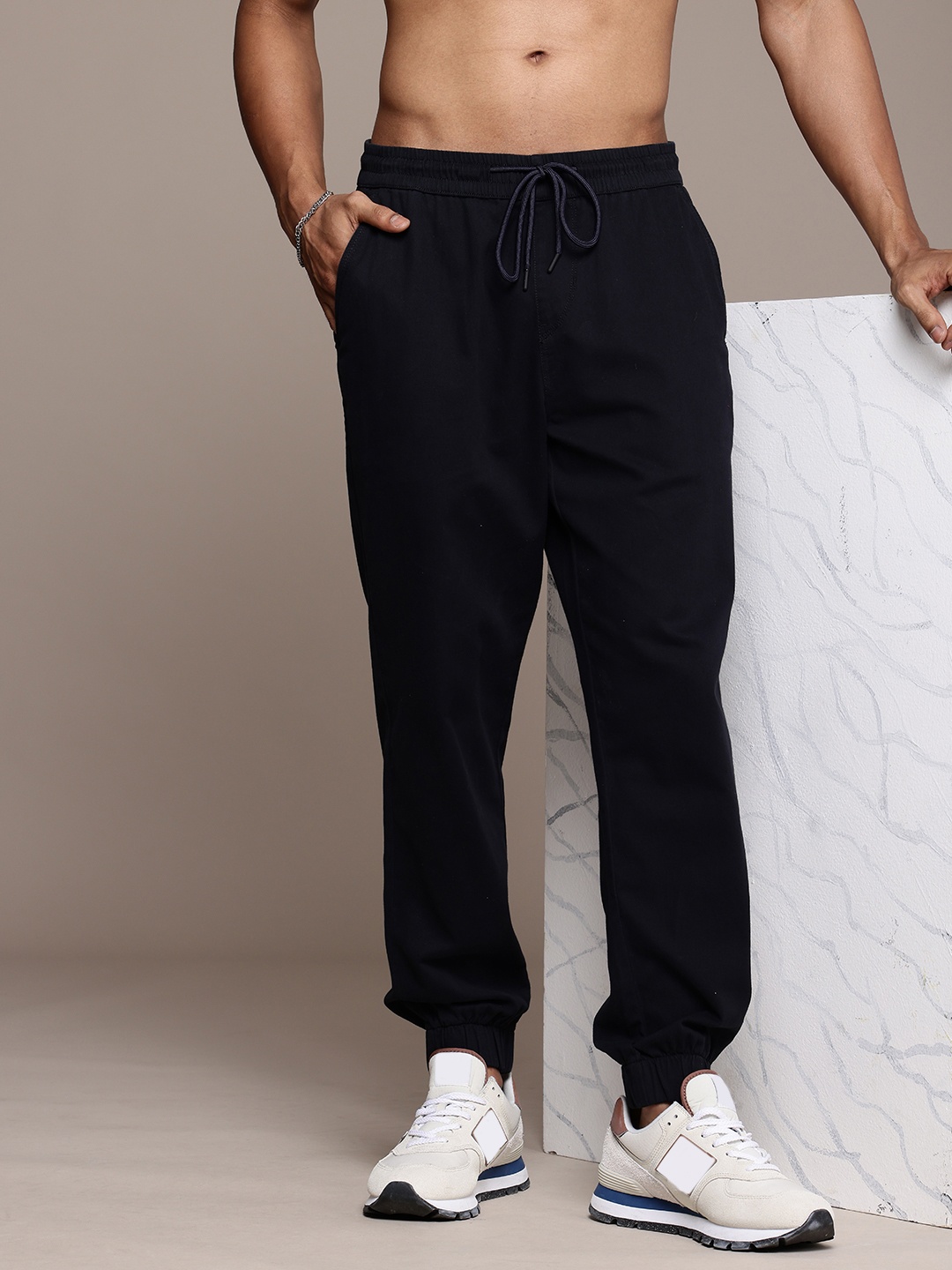 

The Roadster Life Co. Men Pure Cotton Joggers Trousers, Black