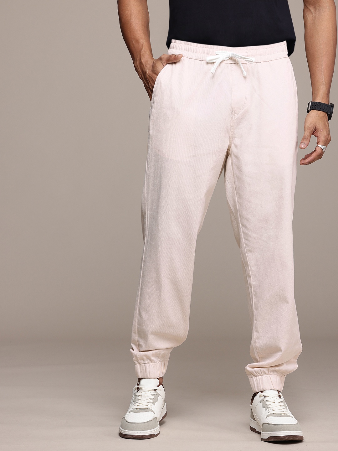 

The Roadster Life Co. Men Pure Cotton Joggers Trousers, Cream