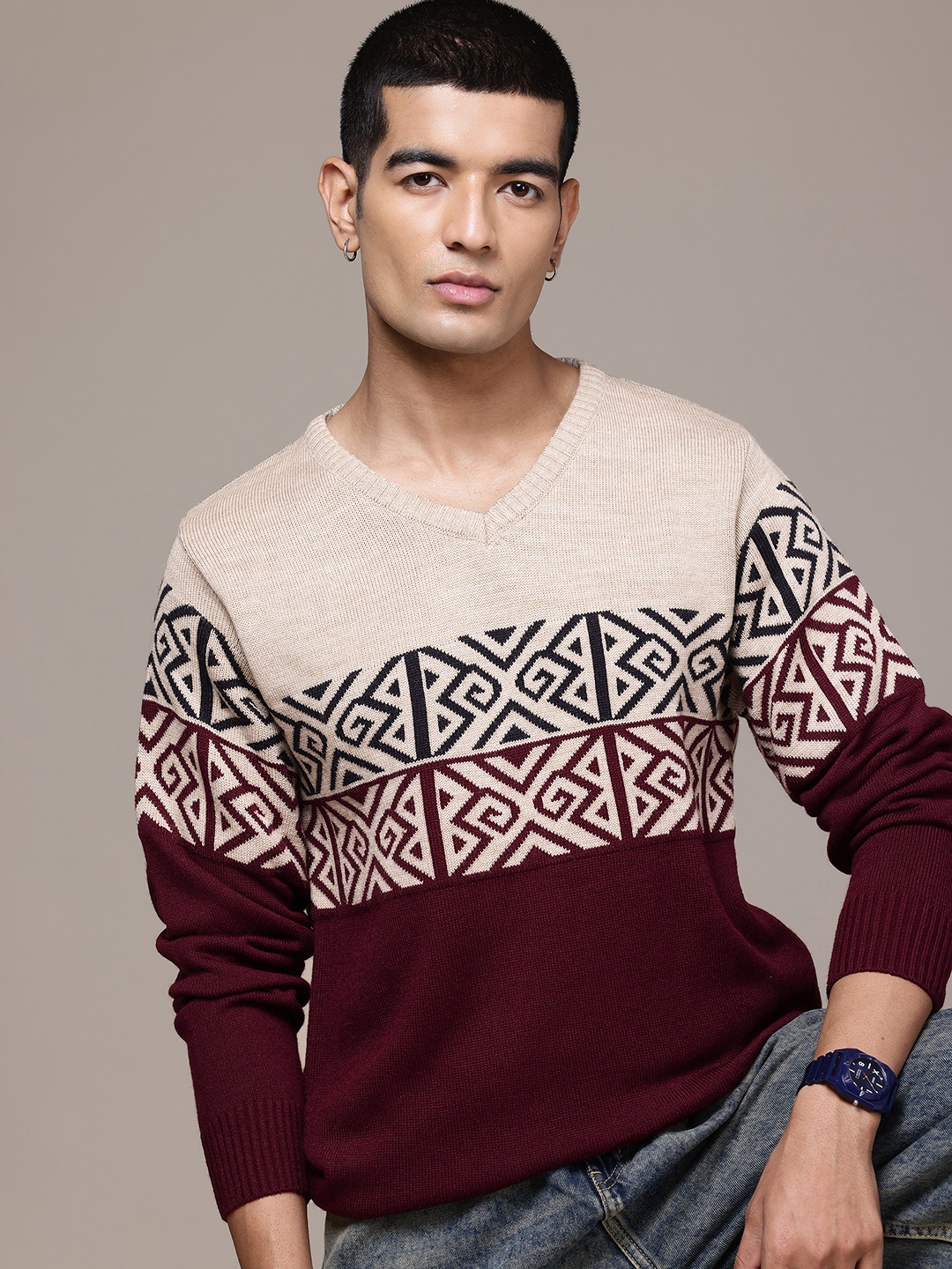 

The Roadster Lifestyle Co. Colorblocked Pure Acrylic Pullover, Beige