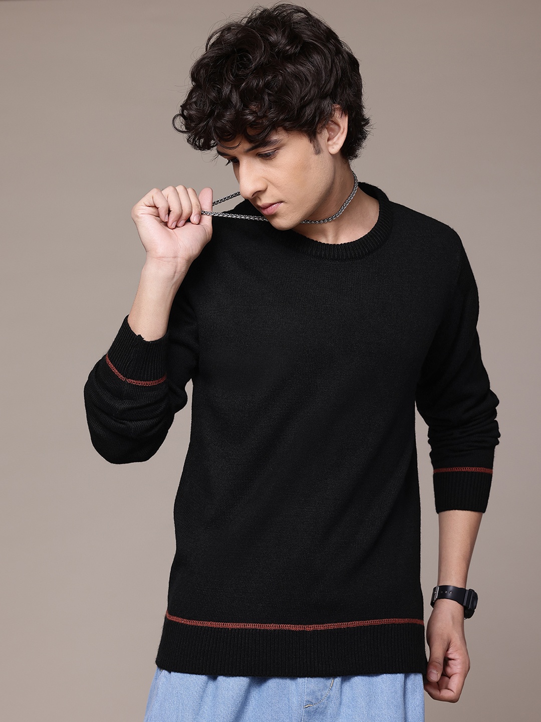 

The Roadster Lifestyle Co. Round Neck Pullover, Black