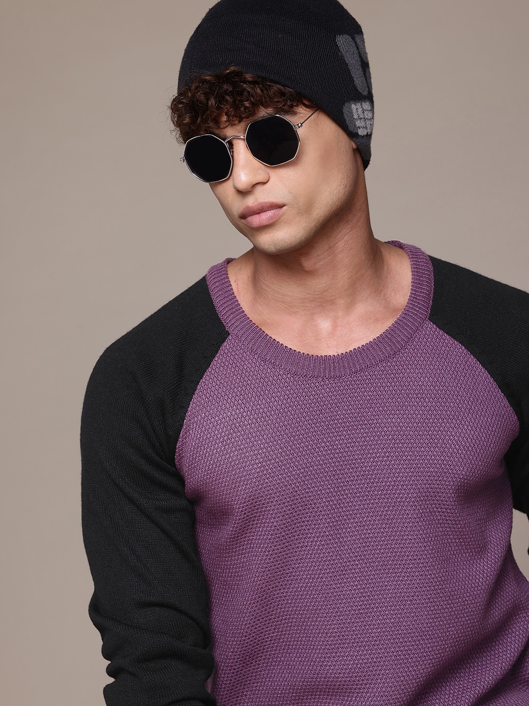 

The Roadster Lifestyle Co. Contrast Sleeves Pullover, Purple