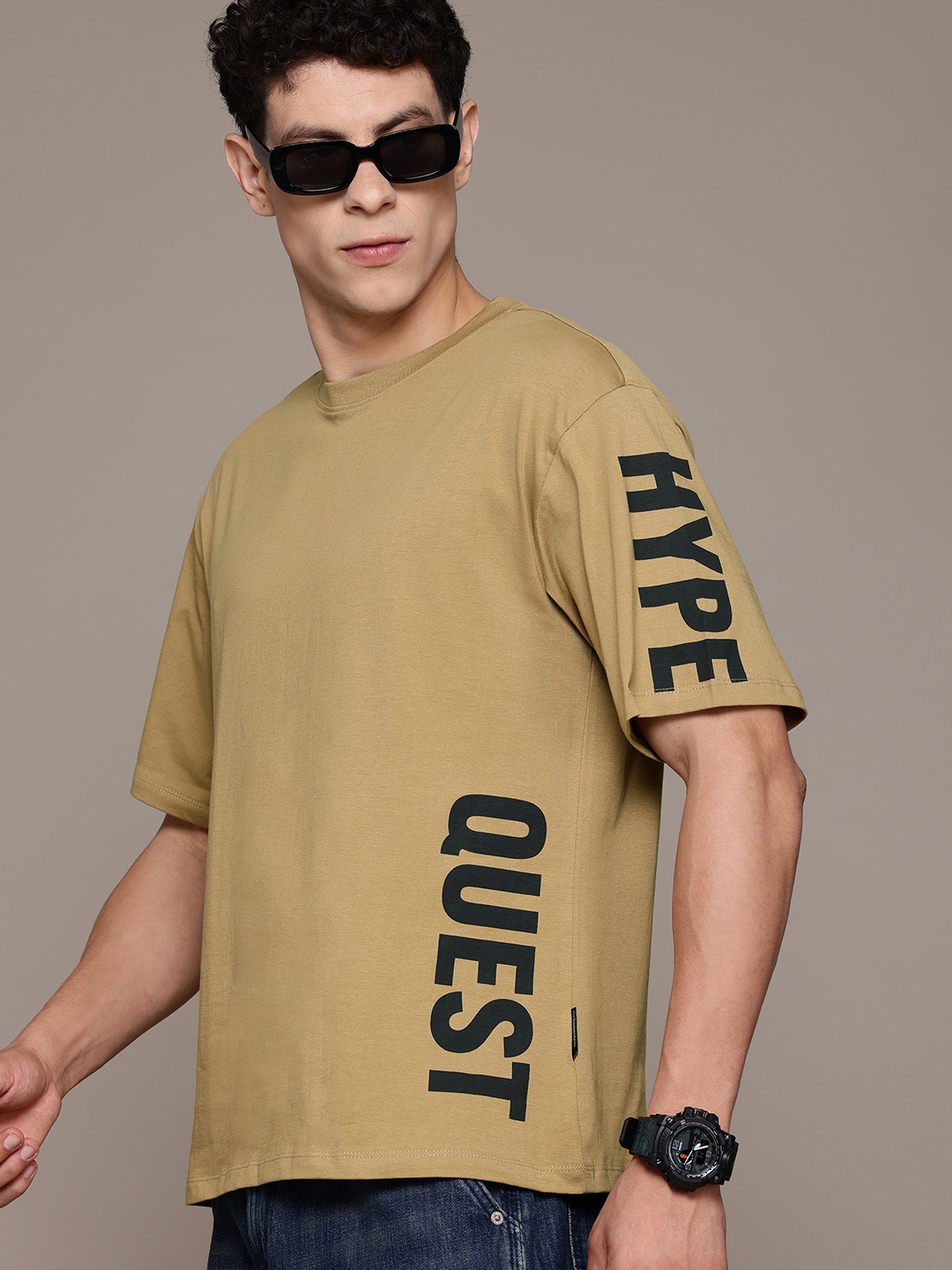 

The Roadster Lifestyle Co. Printed Drop-Shoulder Sleeves Cotton T-shirt, Brown