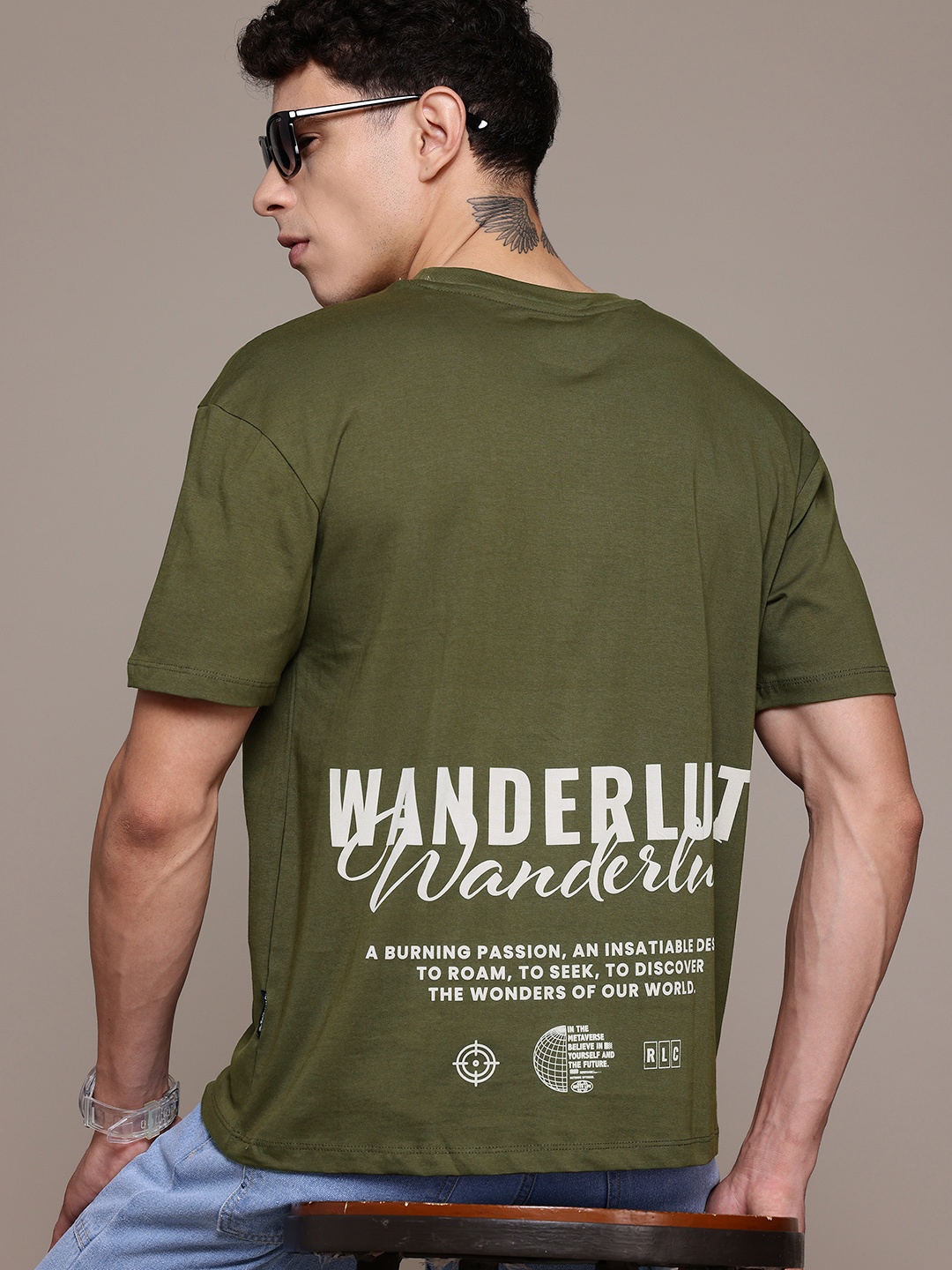 

The Roadster Lifestyle Co. Printed Drop-Shoulder Sleeves T-shirt, Green