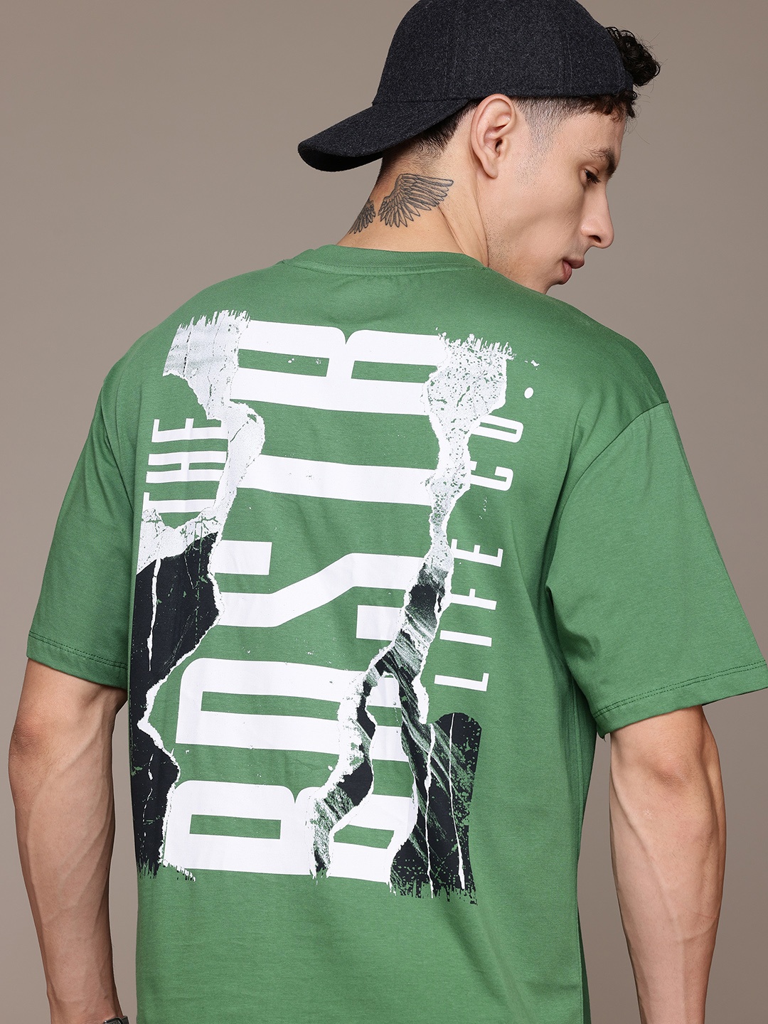 

The Roadster Lifestyle Co. Typography Drop-Shoulder Sleeves Pure Cotton T-shirt, Green