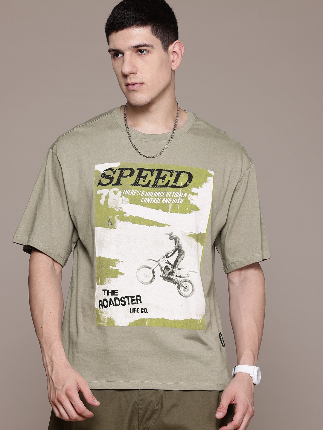 

The Roadster Lifestyle Co. Printed Pure Cotton Relaxed T-shirt, Green