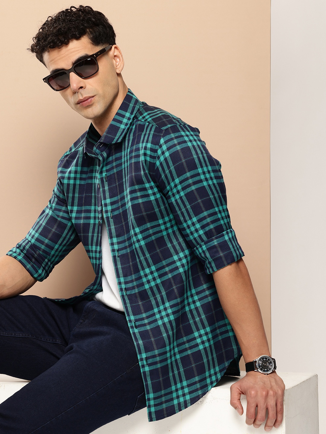 

encore by INVICTUS Checked Spread Collar Casual Shirt, Navy blue