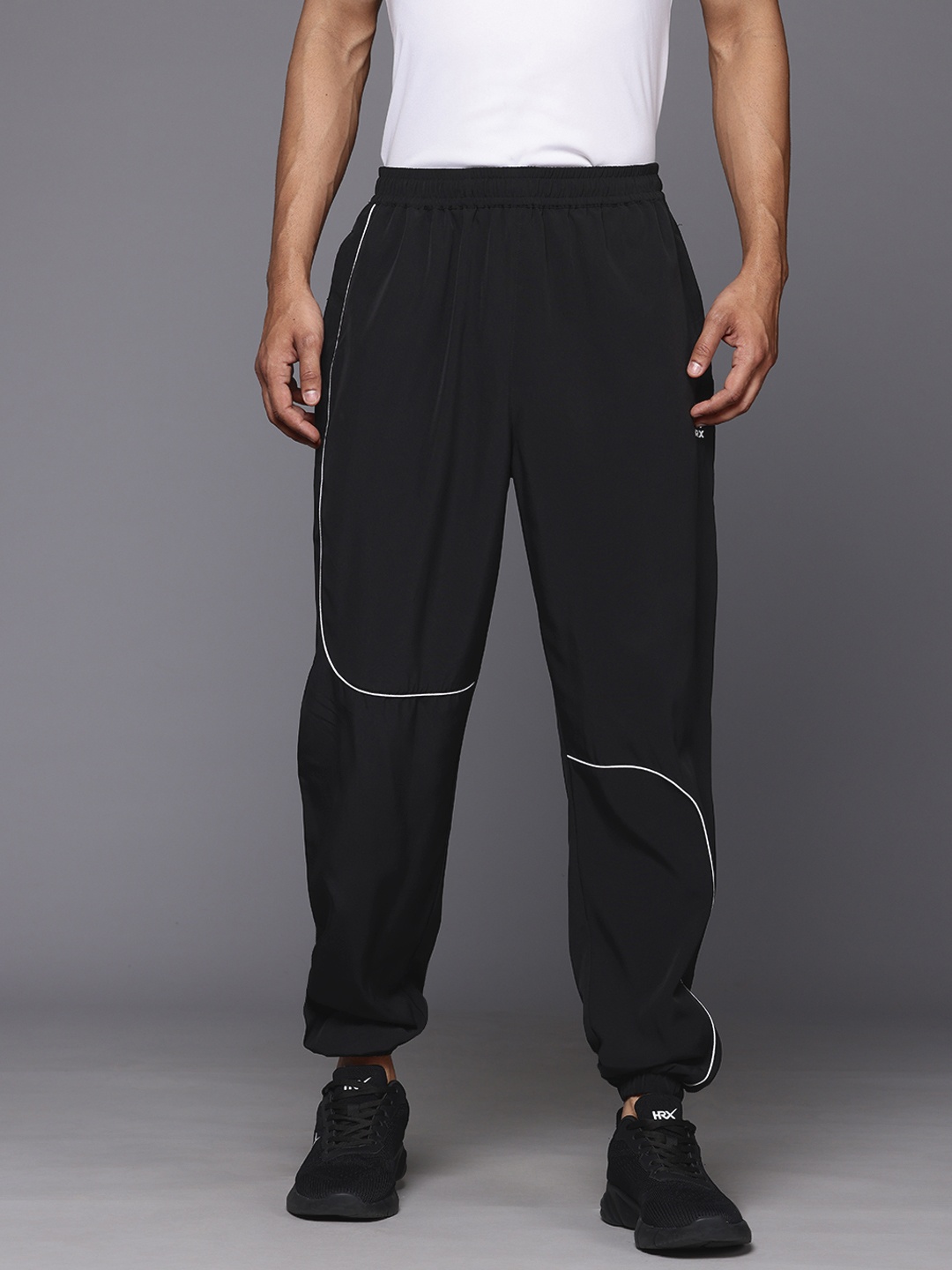 

HRX by Hrithik Roshan Men Lifestyle Joggers, Black