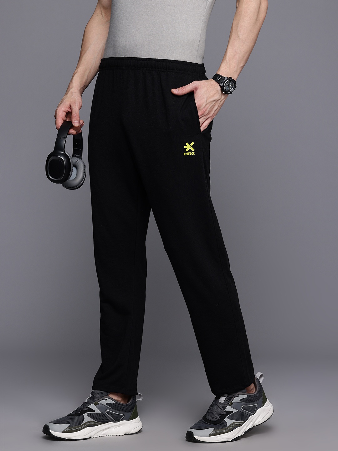 

HRX by Hrithik Roshan Men Lifestyle Track Pants, Black