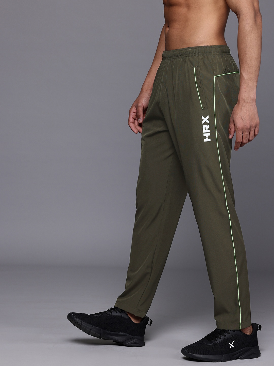 

HRX by Hrithik Roshan Men Rapid-Dry Training Trackpants, Olive