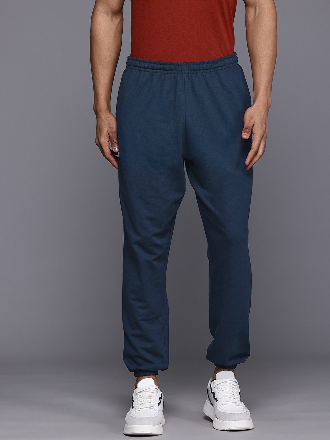 

HRX by Hrithik Roshan Men Lifestyle Joggers, Navy blue