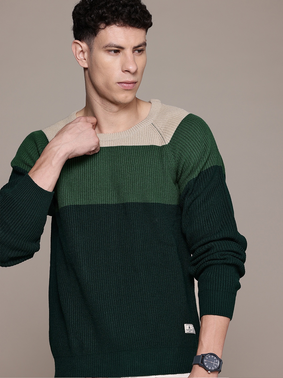 

The Roadster Lifestyle Co. Pure Acrylic Colourblocked Pullover, Green