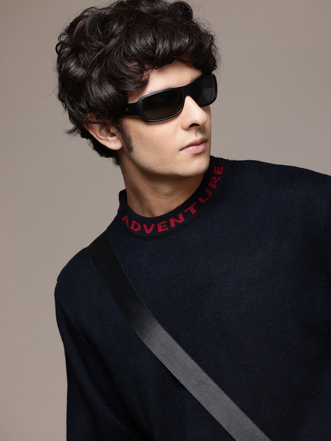 

The Roadster Lifestyle Co. Typography Neckline Acrylic Pullover, Navy blue