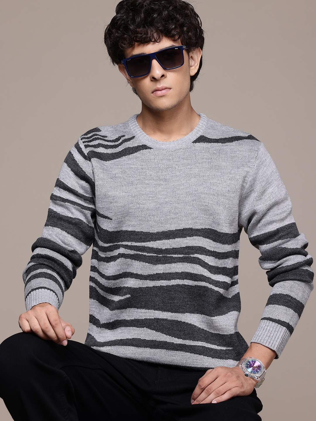 

The Roadster Lifestyle Co. Striped Pullover, Grey