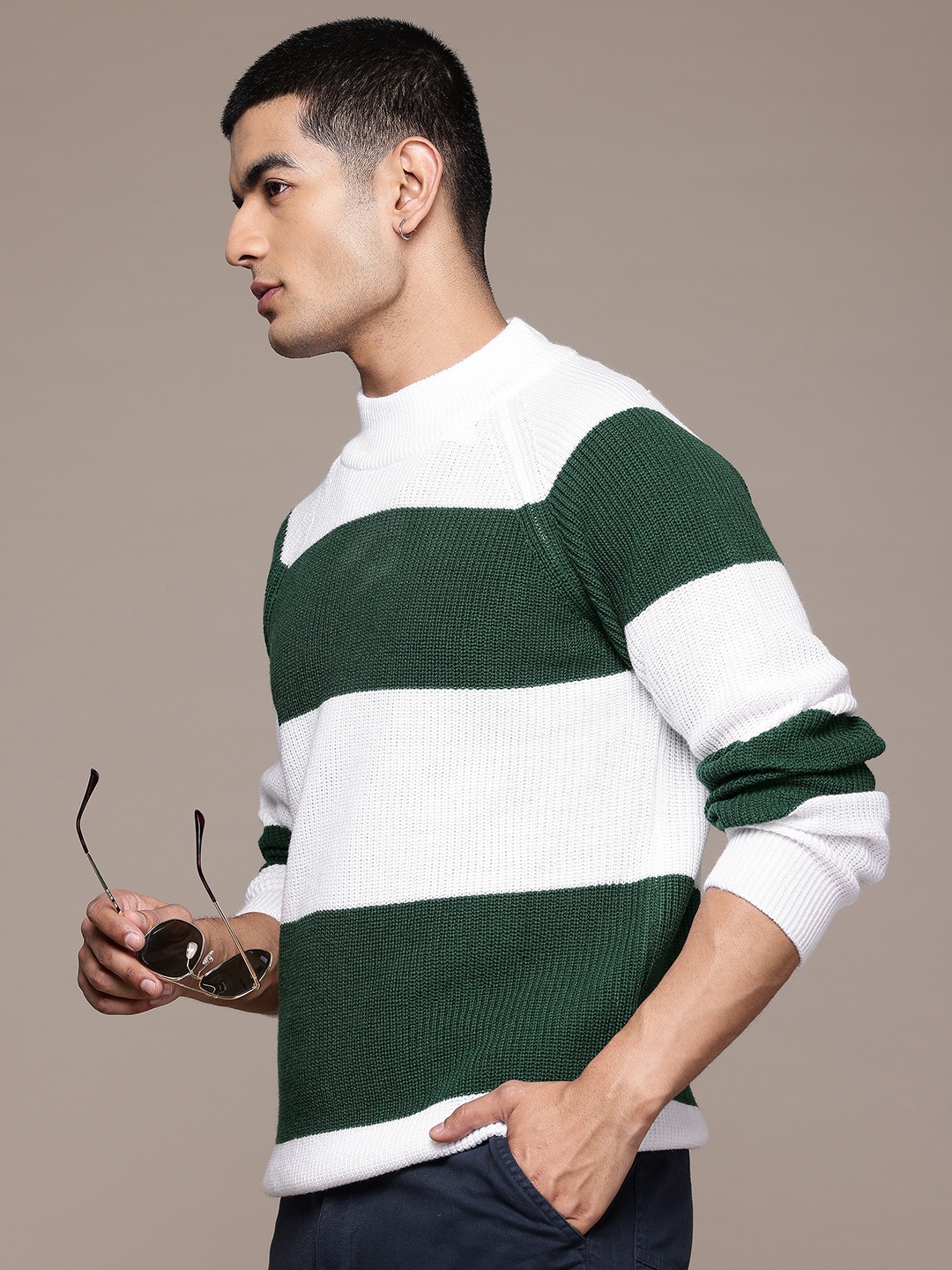 

The Roadster Lifestyle Co. Striped Raglan Sleeve Pullover, Green