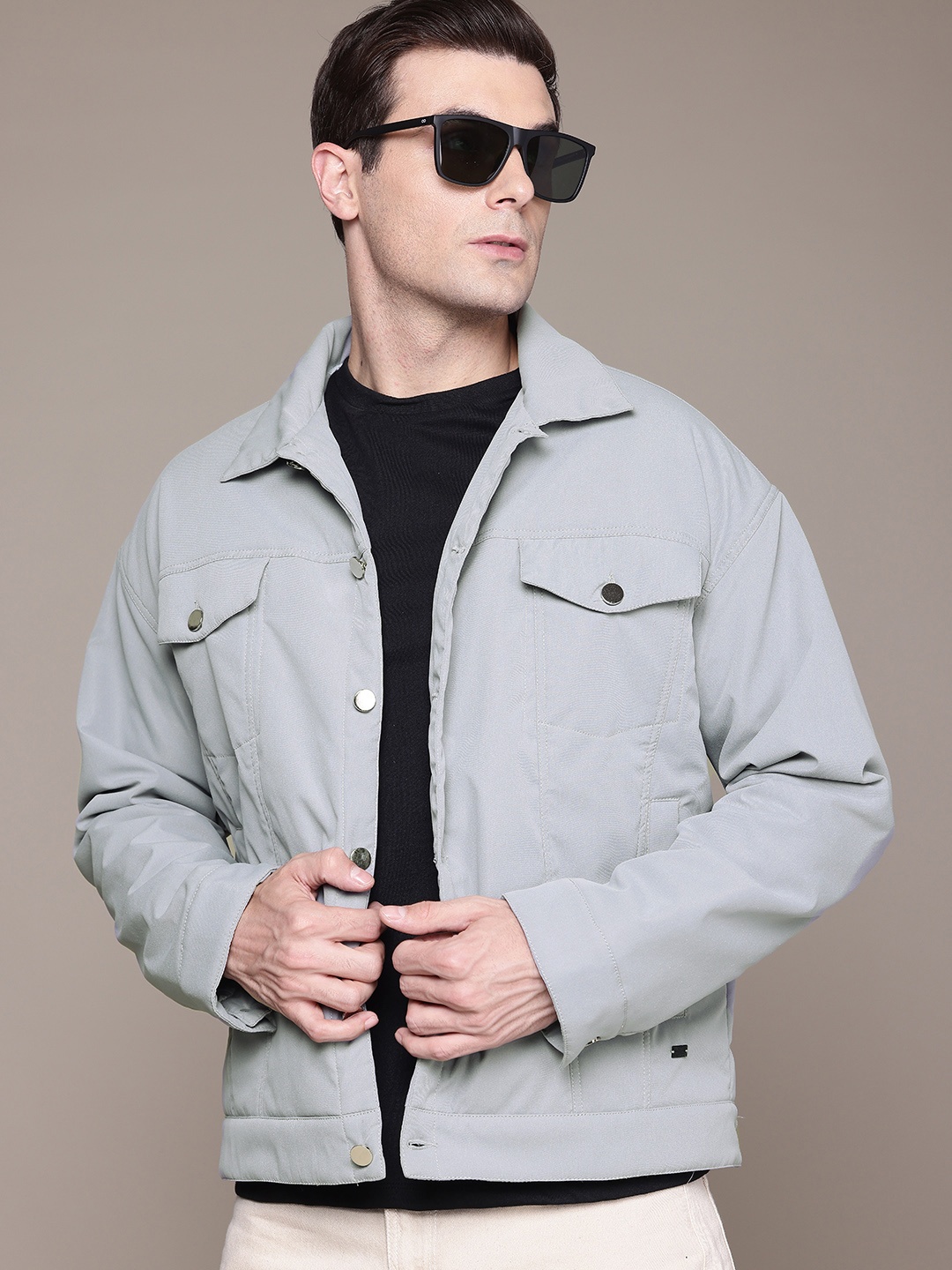 

The Roadster Lifestyle Co. Men Padded Jacket, Grey