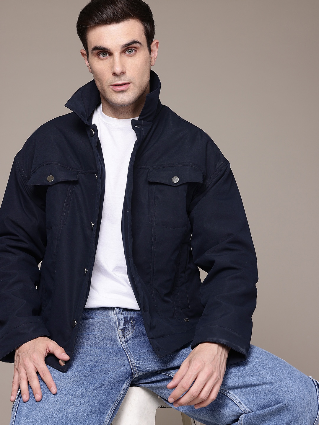 

The Roadster Lifestyle Co. Spread Collar Regular Tailored Jacket, Navy blue