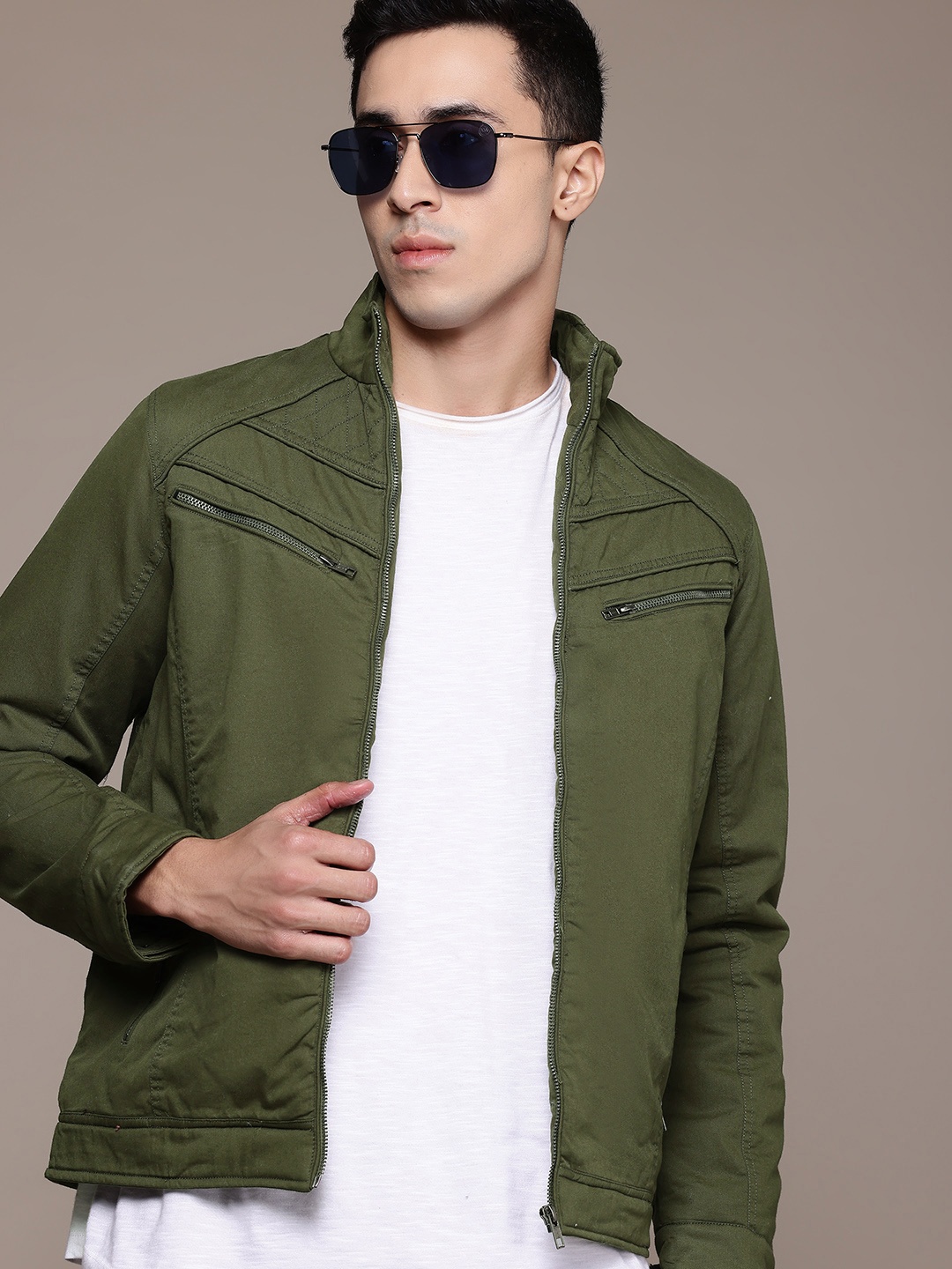 

The Roadster Lifestyle Co. Solid Mock Collar Padded Jacket, Green
