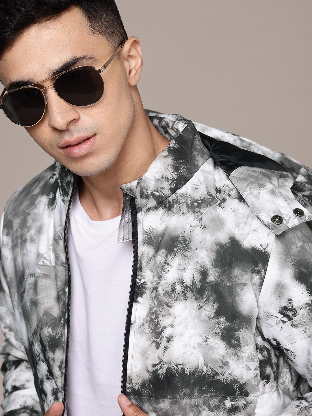 

The Roadster Lifestyle Co. Printed Padded Jacket with Hood, Olive