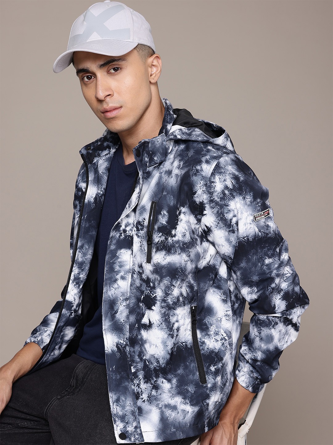 

The Roadster Lifestyle Co. Printed Jacket, Grey
