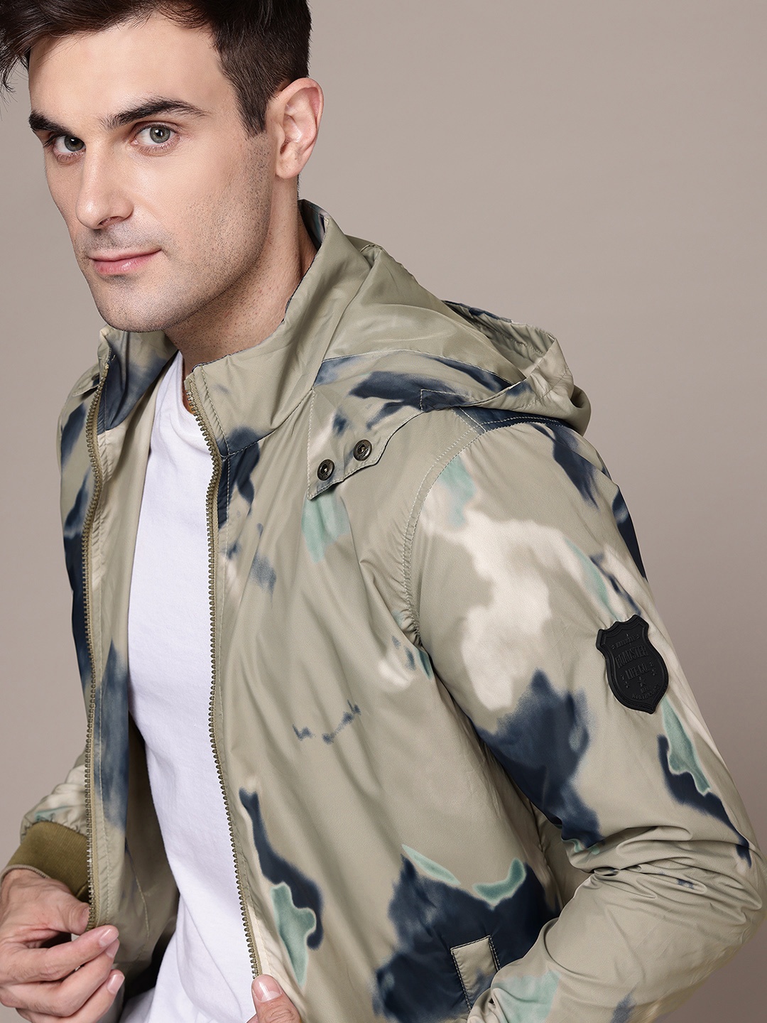 

The Roadster Life Co. Abstract Printed Hooded Tailored Jacket, Olive
