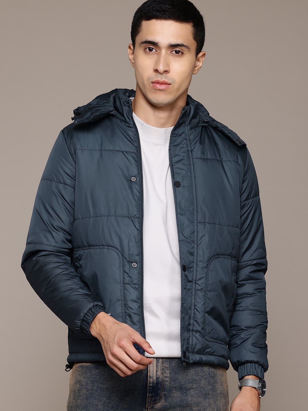 

The Roadster Lifestyle Co. Padded Jacket with Detachable Hood, Navy blue