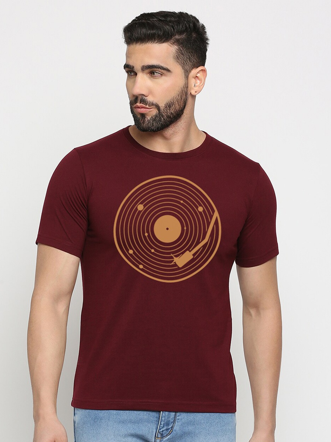 

MOD ECRU Unisex Printed V-Neck Applique T-shirt, Maroon