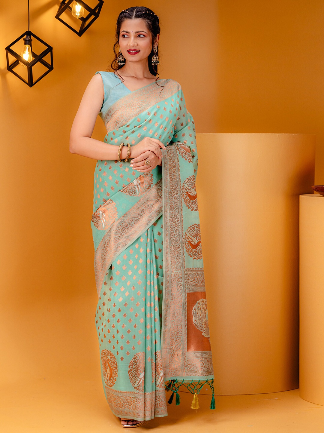 

MIMOSA Ethnic Motifs Woven Design Zari Banarasi Saree, Sea green