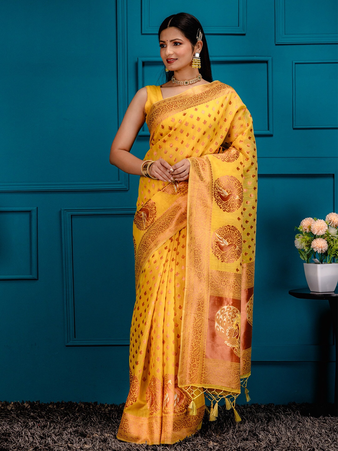 

MIMOSA Ethnic Motifs Woven Design Zari Art Silk Banarasi Saree, Gold