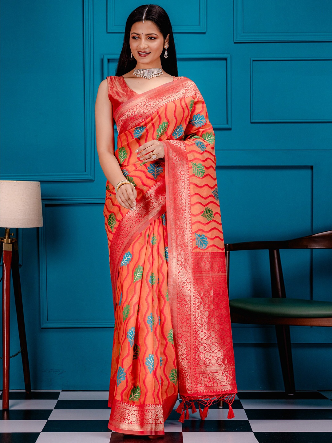 

MIMOSA Ethnic Motifs Zari Art Silk Banarasi Saree, Peach