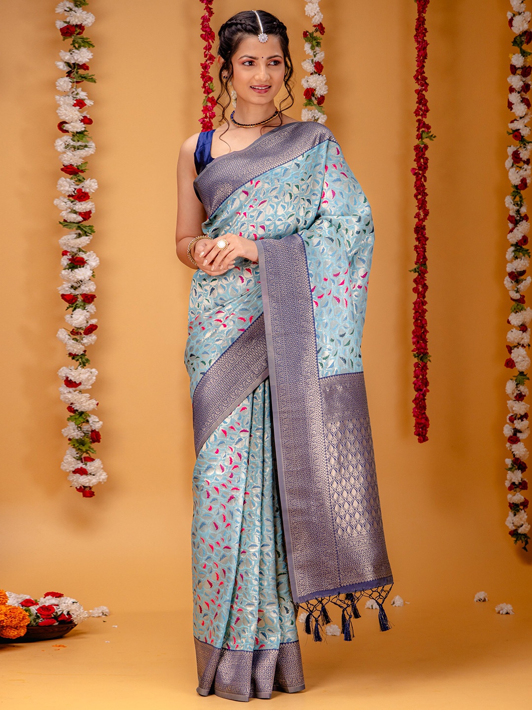 

MIMOSA Floral Woven Design Zari Art Silk Kanjeevaram Saree, Turquoise blue