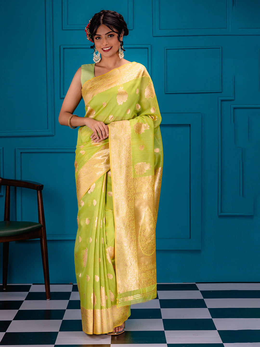 

MIMOSA Ethnic Motifs Woven Design Zari Banarasi Saree, Olive