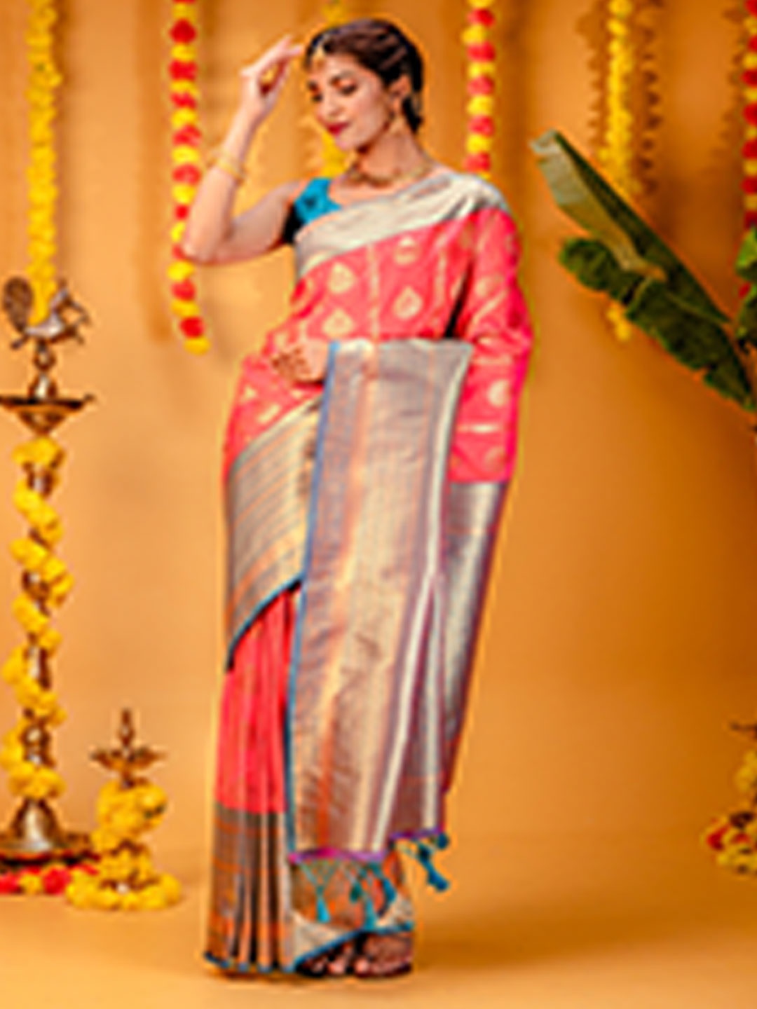 

MIMOSA Woven Design Zari Art Silk Kanjeevaram Saree, Peach