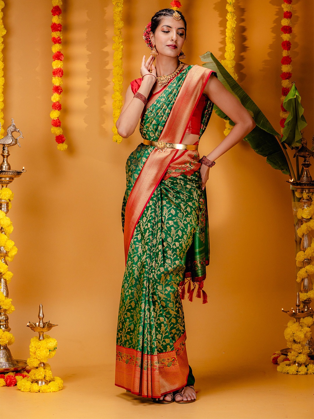 

MIMOSA Ethnic Motifs Woven Design Zari Paithani Saree, Green