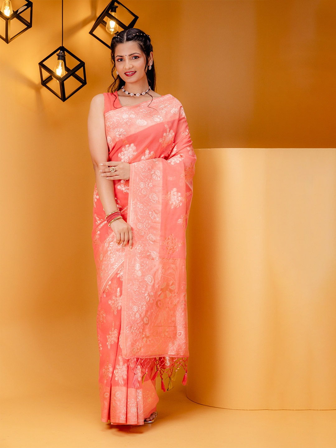

MIMOSA Ethnic Motifs Woven Design Zari Banarasi Saree, Pink
