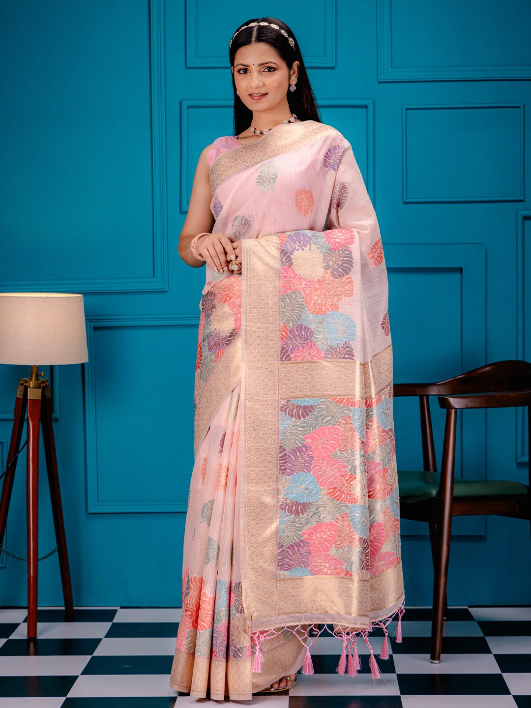 

MIMOSA Floral Woven Design Zari Art Silk Banarasi Saree, Pink