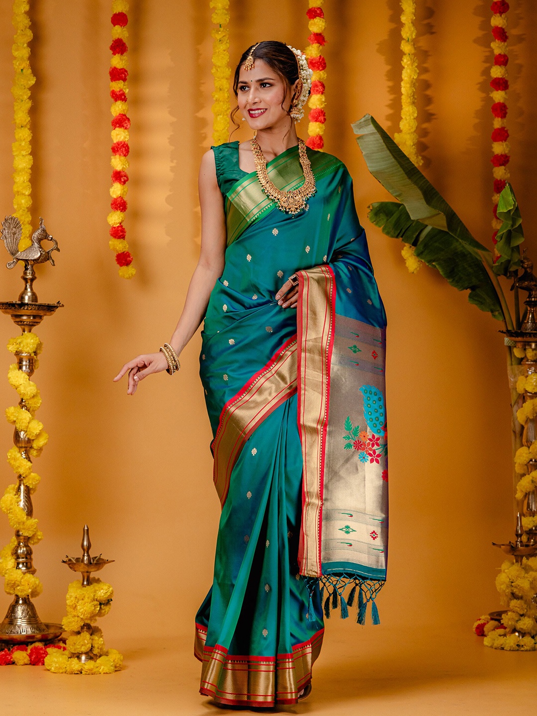 

MIMOSA Woven Design Zari Art Silk Paithani Saree, Sea green