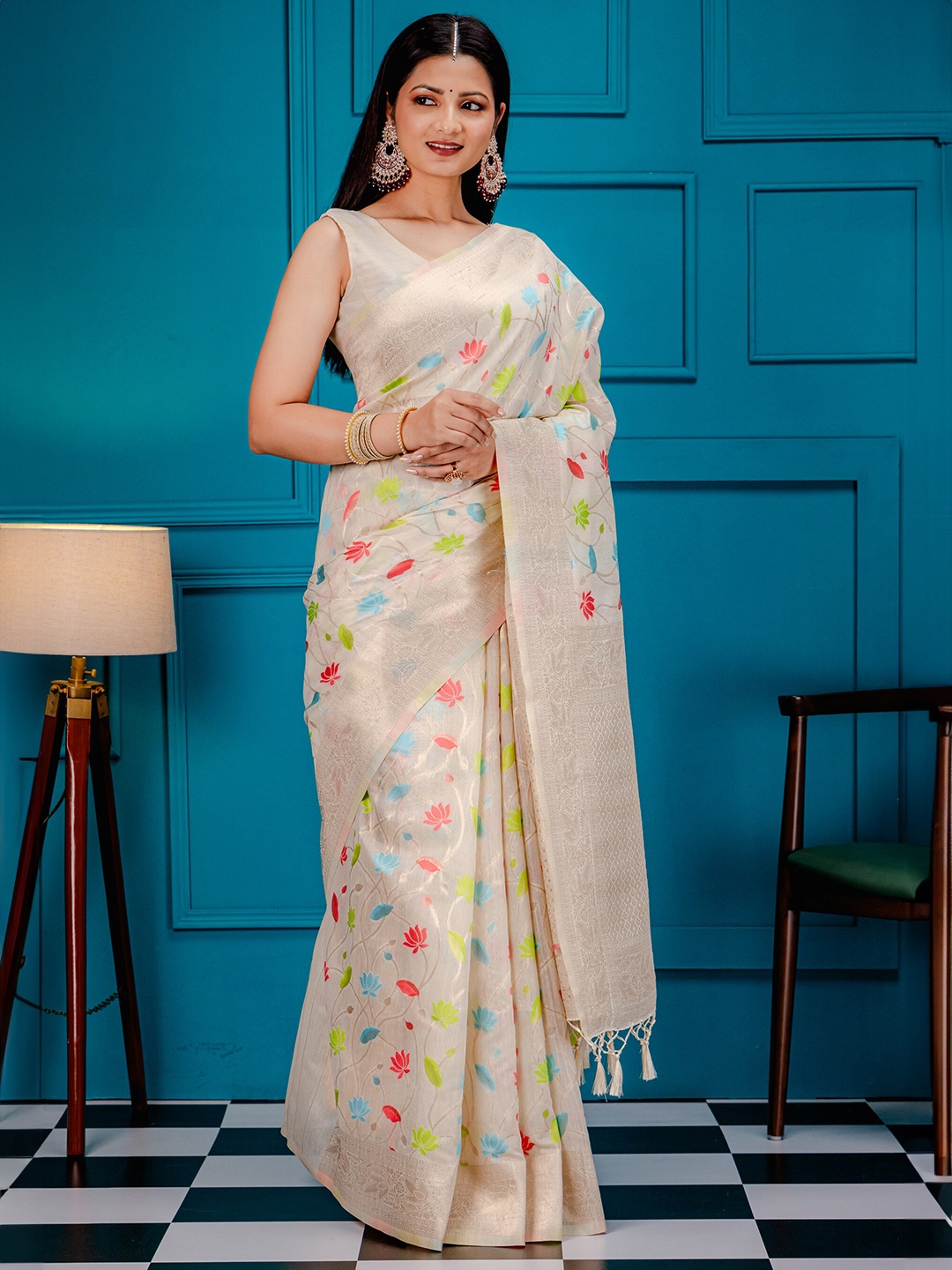 

MIMOSA Ethnic Motifs Zari Art Silk Banarasi Saree, Off white
