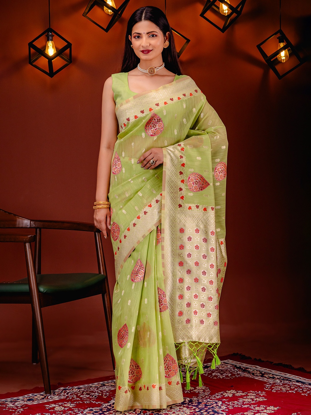 

MIMOSA Ethnic Woven Design Zari Art Silk Banarasi Saree, Green