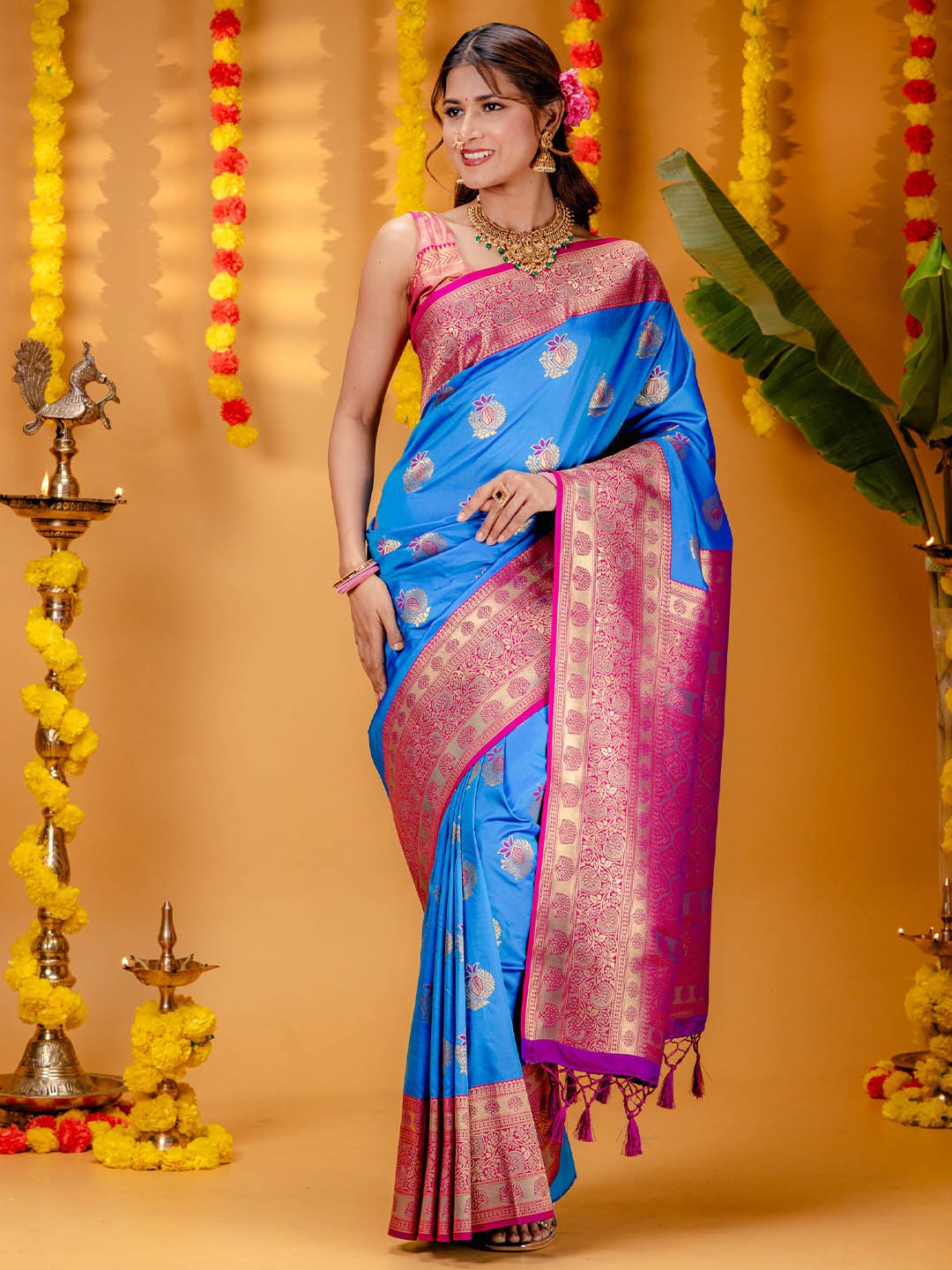 

MIMOSA Ethnic Motifs Zari Art Silk Kanjeevaram Saree, Blue