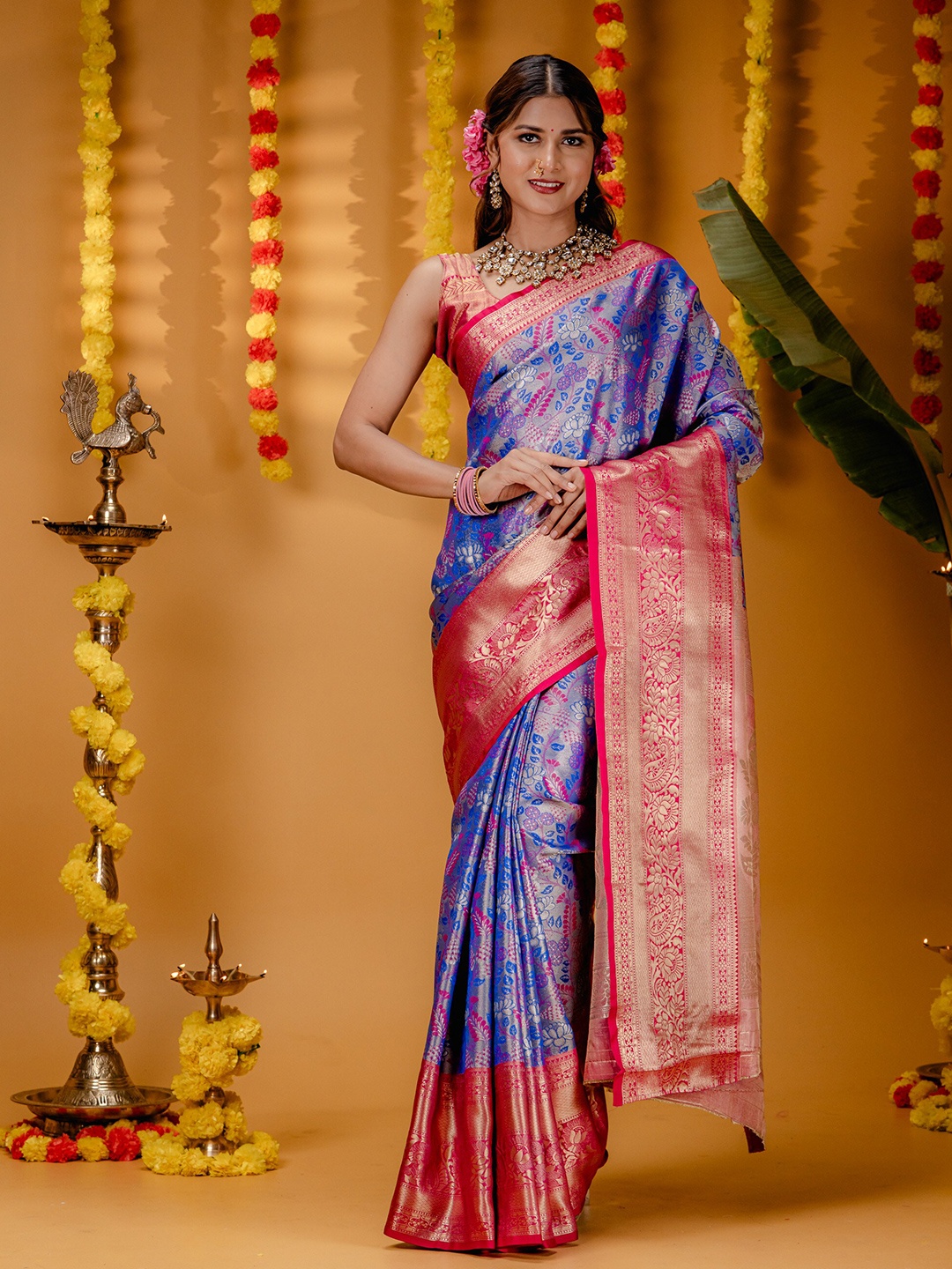 

MIMOSA Floral Woven Design Zari Art Silk Kanjeevaram Saree, Blue