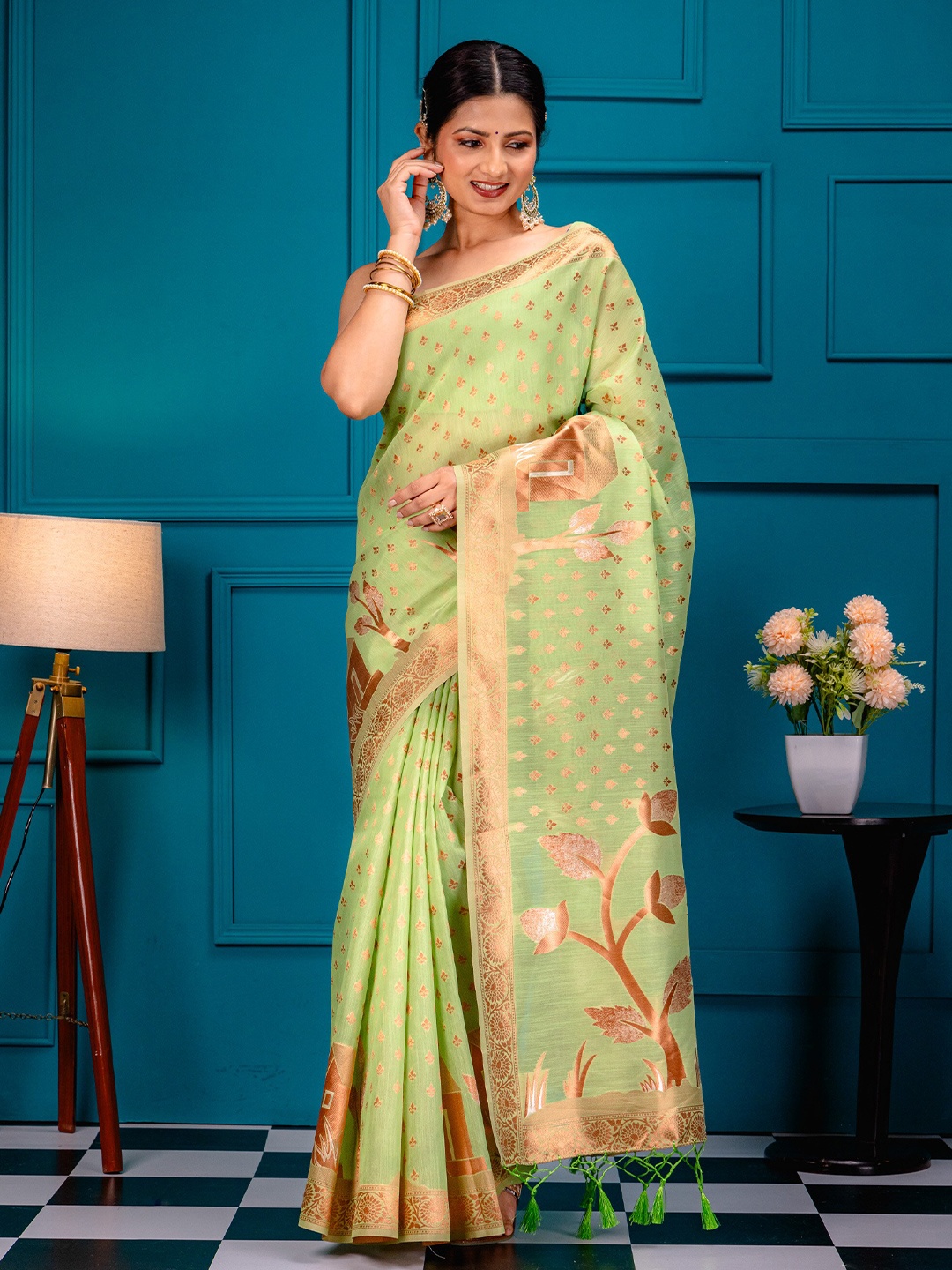 

MIMOSA Ethnic Motifs Woven Design Zari Banarasi Saree, Olive