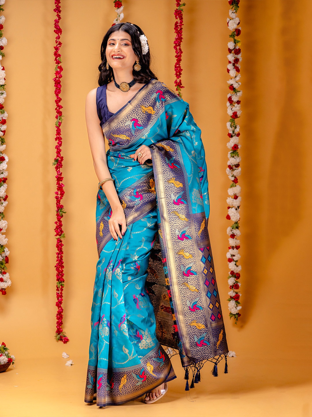

MIMOSA Floral Woven Design Zari Art Silk Kanjeevaram Saree, Turquoise blue